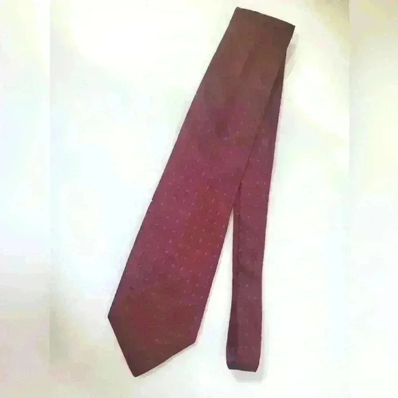 BALTHAZAR PARIS 100% silk  merlot tie. - Picture 5 of 6